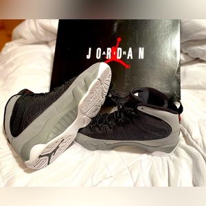 Air Jordan 9 Retro Particle Grey